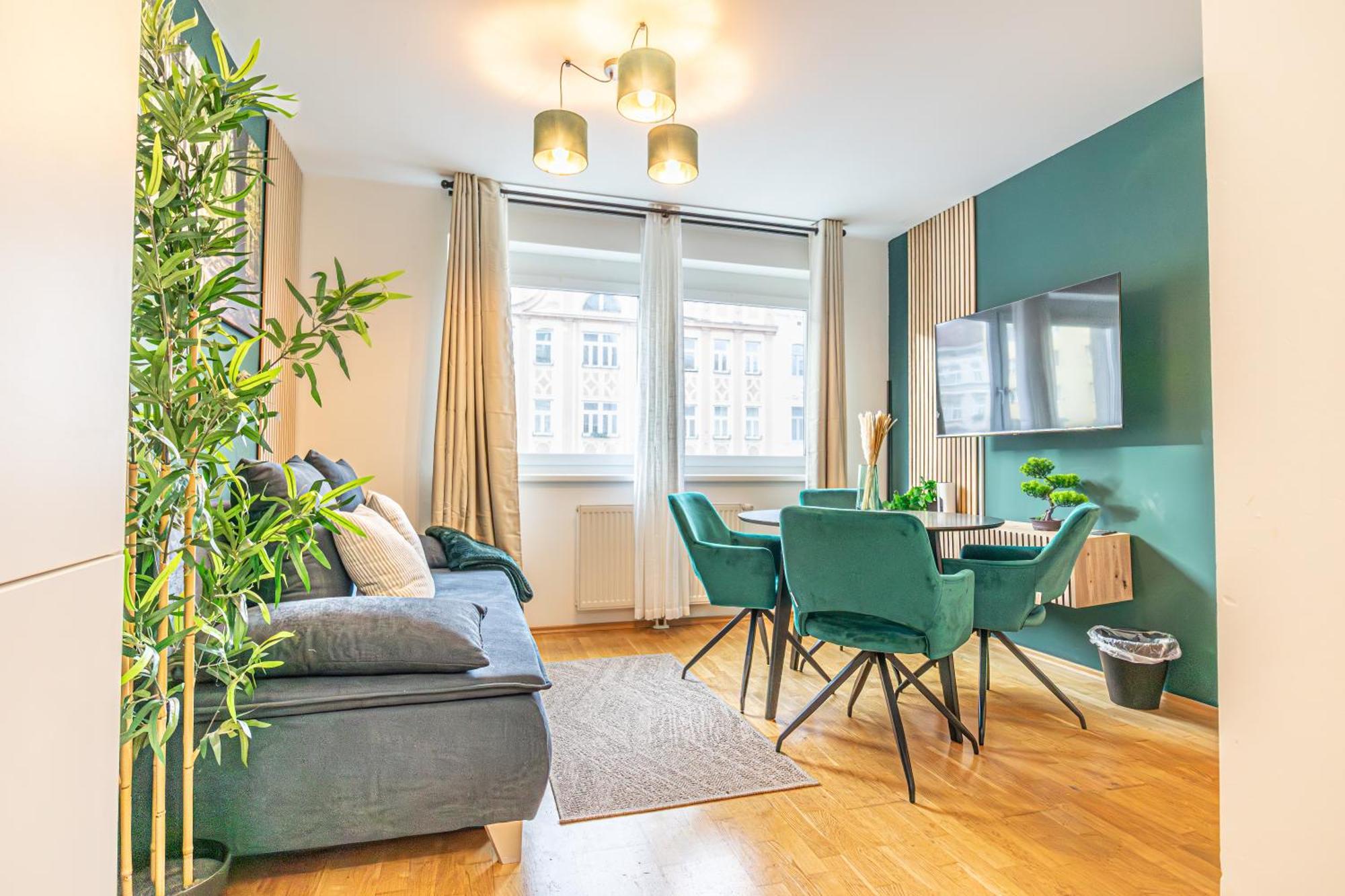 Charming 1br, Steps From Reumannplatz U1 Viena